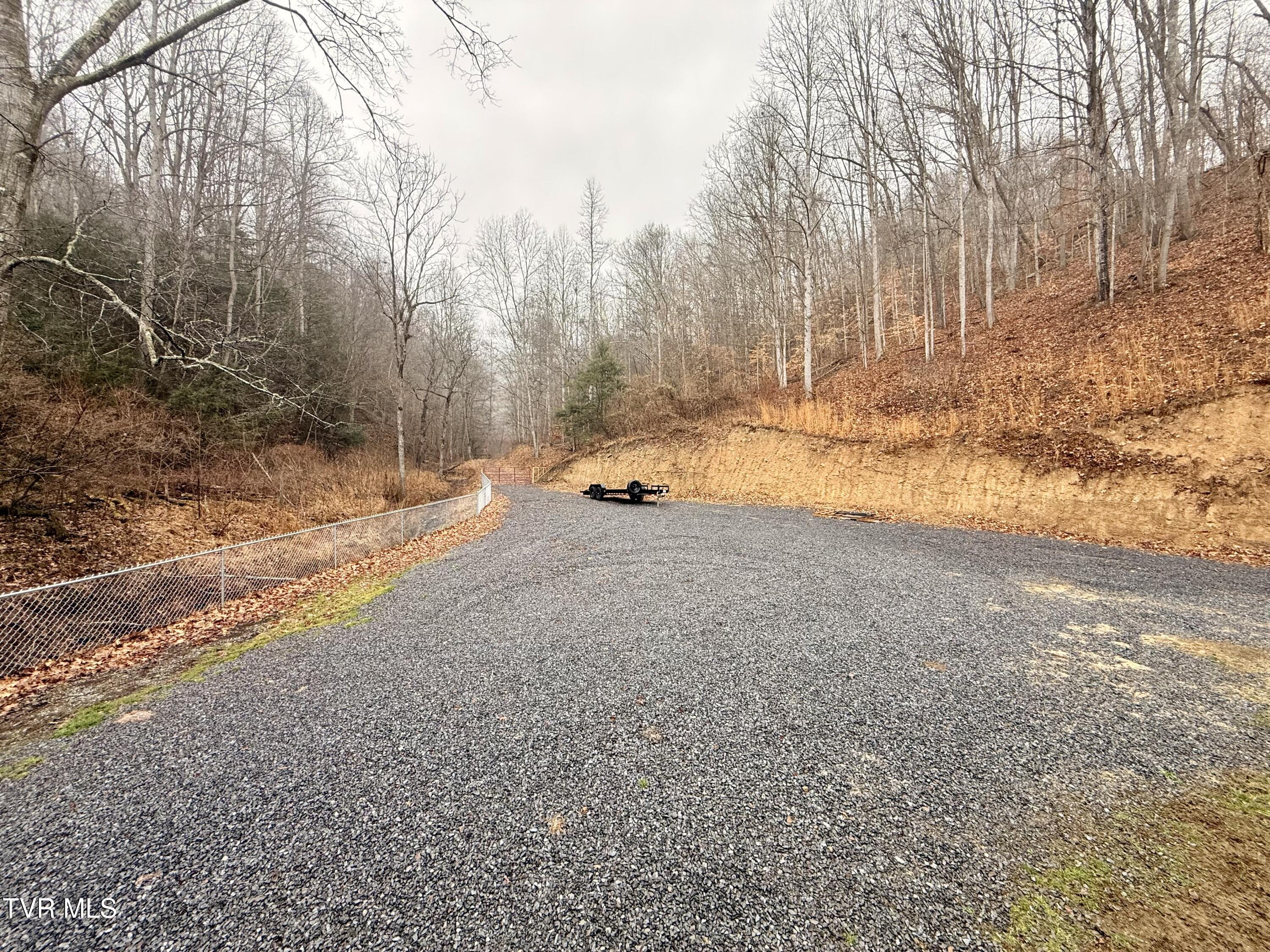 3800 Hall Hollow Road Coeburn, VA 24230 - Photo 3 of 19 IMG_2951