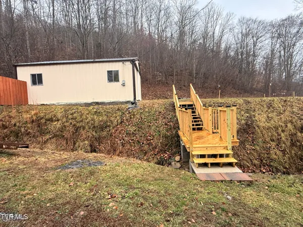 $245,000 | 3800 Hall Hollow Road, Coeburn, VA 24230