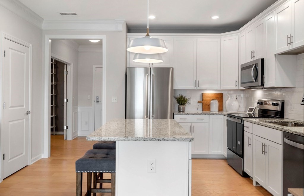 2103 Pennington Drive, Unit 2103 Walpole, MA 02081 - Photo 2 of 10