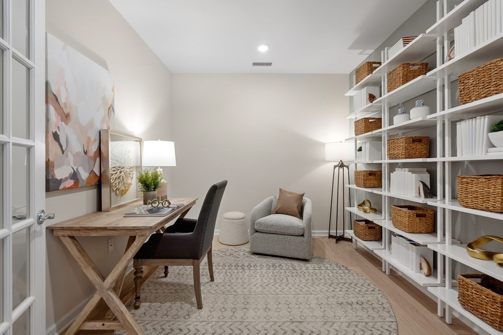 2103 Pennington Drive, Unit 2103 Walpole, MA 02081 - Photo 5 of 10