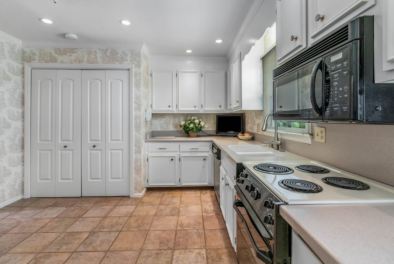 1904 Lorimer Road Raleigh, NC 27606 - Photo 11 of 24 Photo 11
