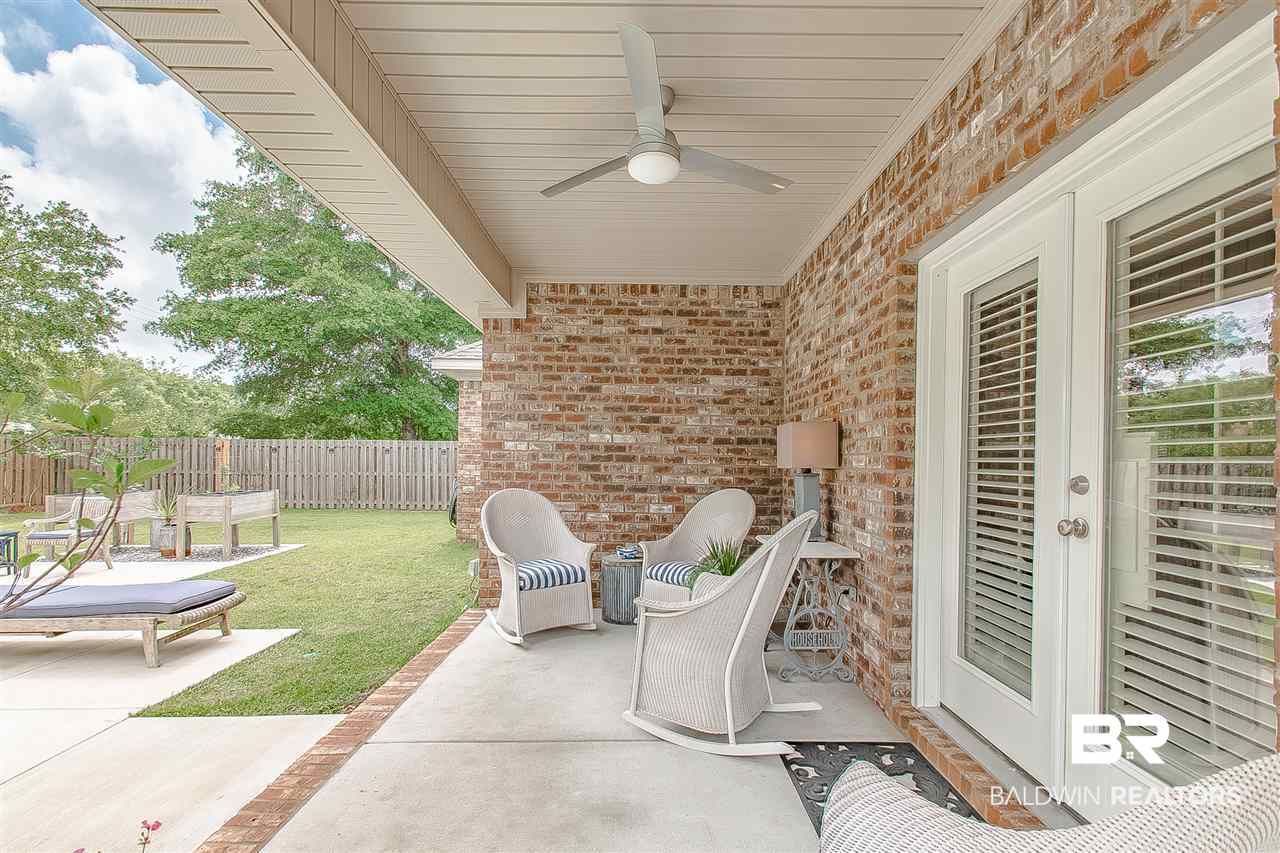 252 Hawthorne Circle Fairhope, AL 36532 - Photo 36 of 46 Covered Back porch