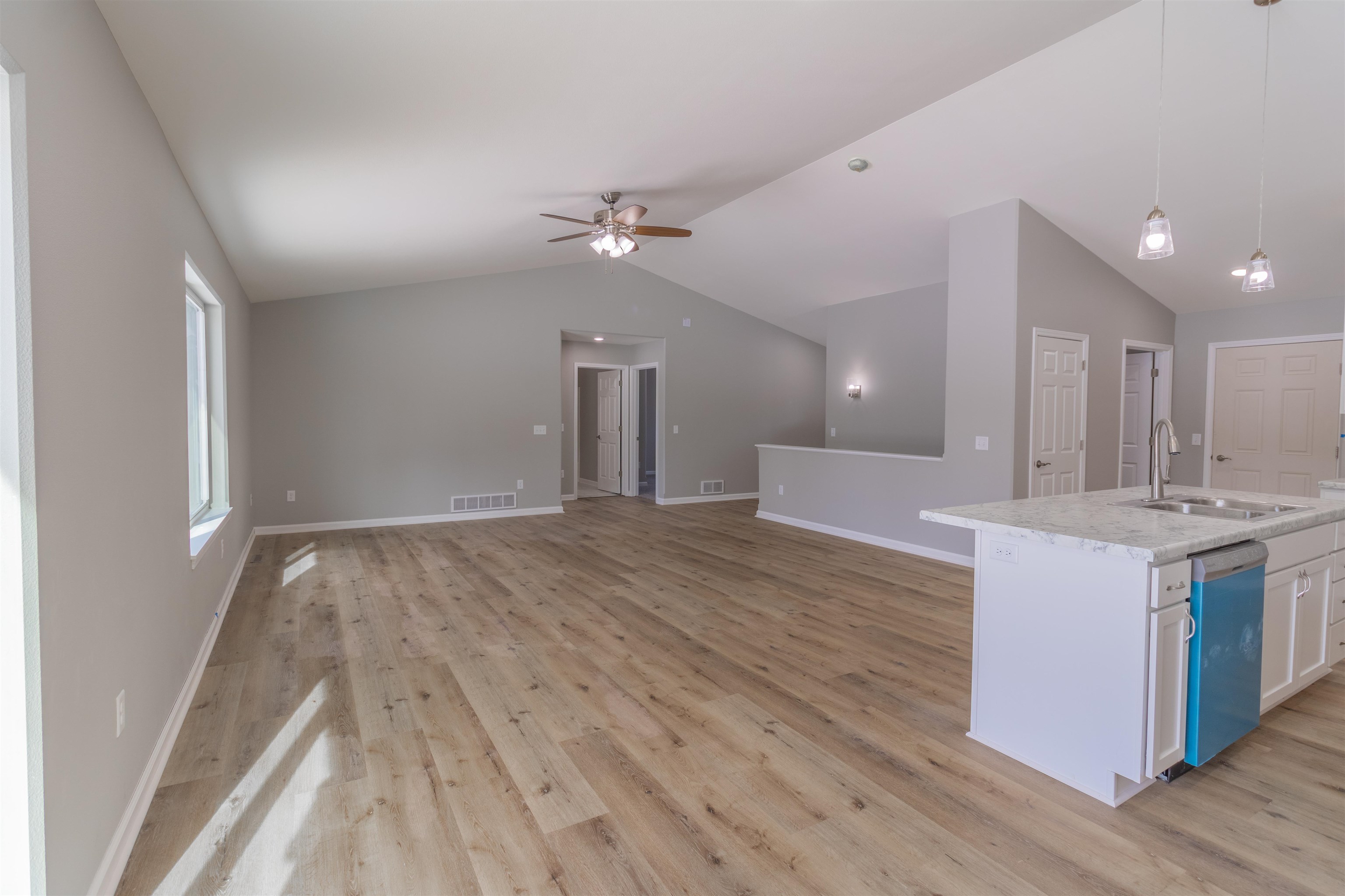 5500 Forest Creek Road Stevens Point, WI 54482 - Photo 7 of 23
