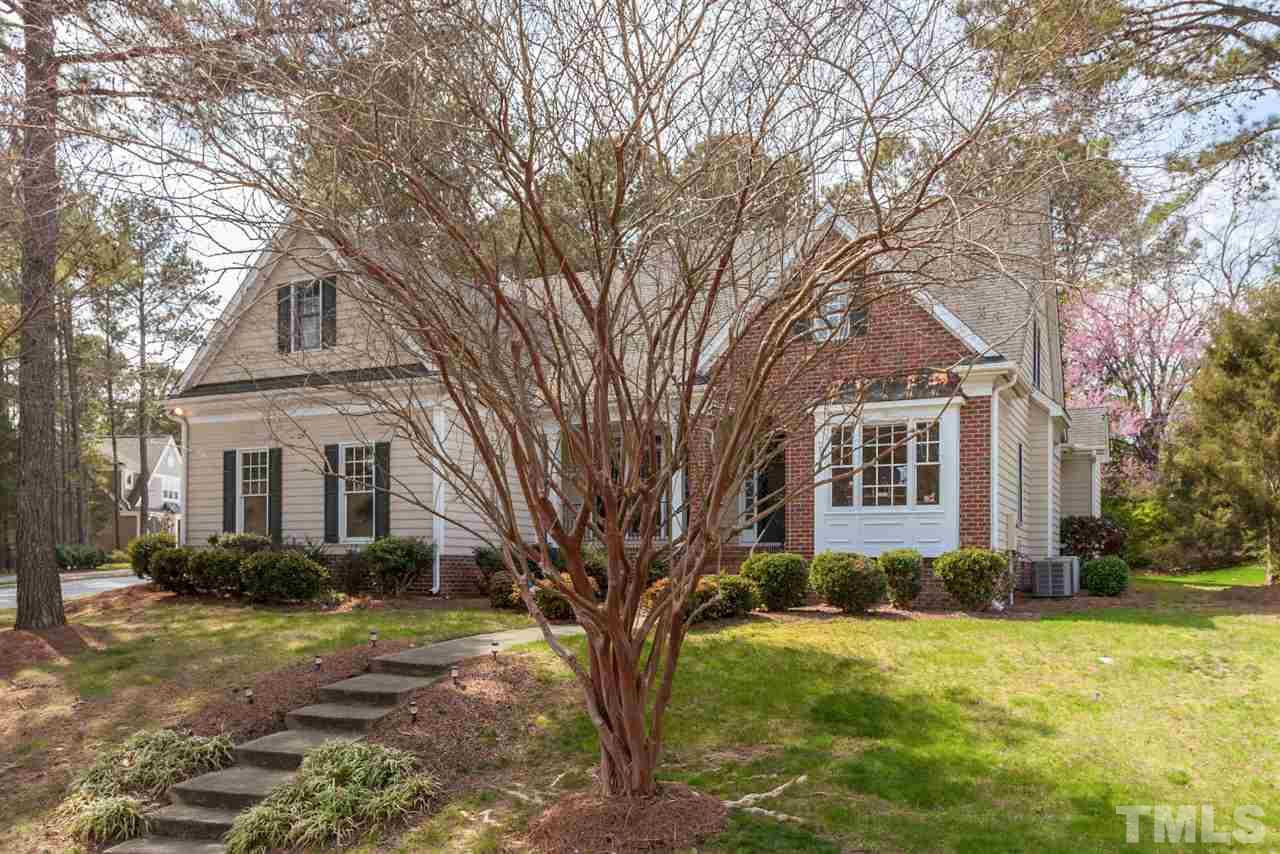 2501 Wertherson Lane Raleigh, NC 27613 - Photo 3 of 25 Gallery Image 3