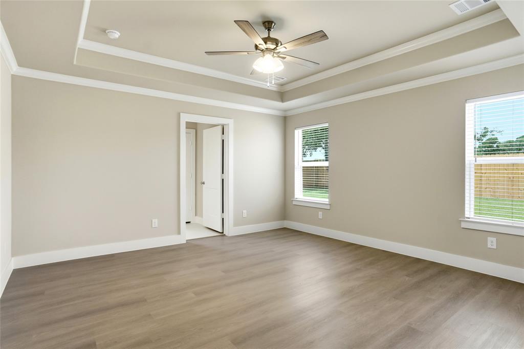 137 Joel Street Springtown, TX 76082 - Photo 7 of 15