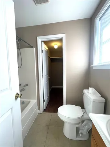 $1,250 | 1114 Ave C, Westwego, LA 70094