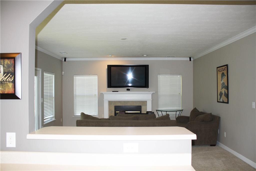 1144 Shadow Ridge Road Indianapolis, IN 46280 - Photo 6 of 11 Gallery Image 6