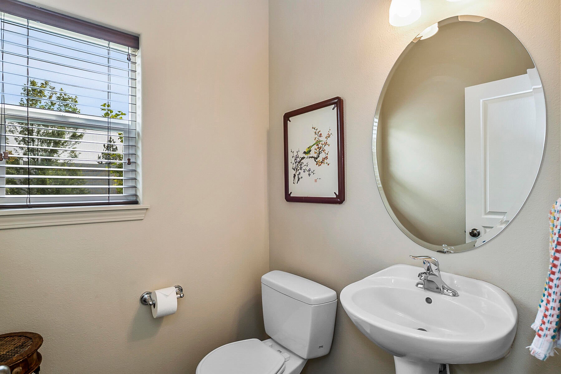 3096 Northeast Wells Acres Road Bend, OR 97701 - Photo 8 of 39 10JH5_5158