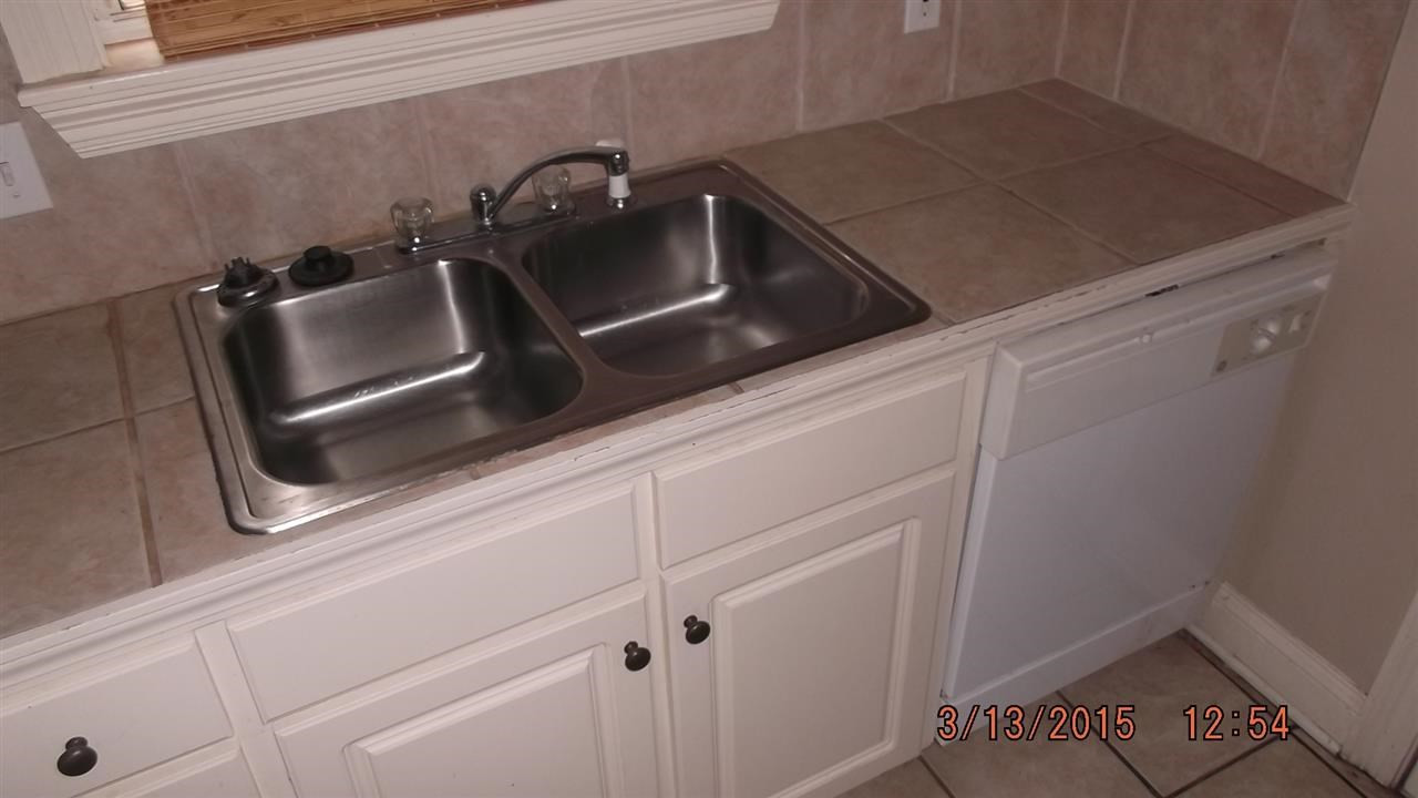 608 Clinton Boulevard Clinton, MS 39056 - Photo 5 of 13 Photo 5