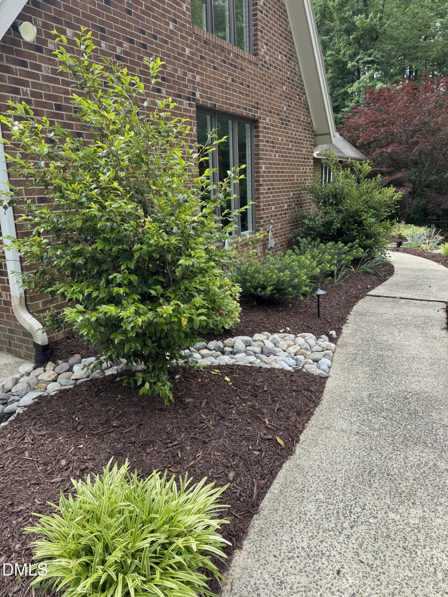 8844 Woodyhill Road Raleigh, NC 27613 - Photo 42 of 58 Gallery Image 42