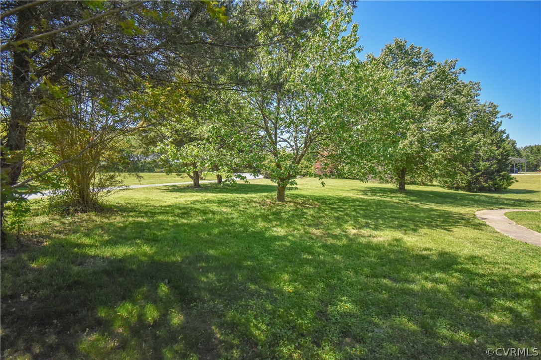 1720 Dorset Road Powhatan, VA 23139 - Photo 36 of 37 Gallery Image 36
