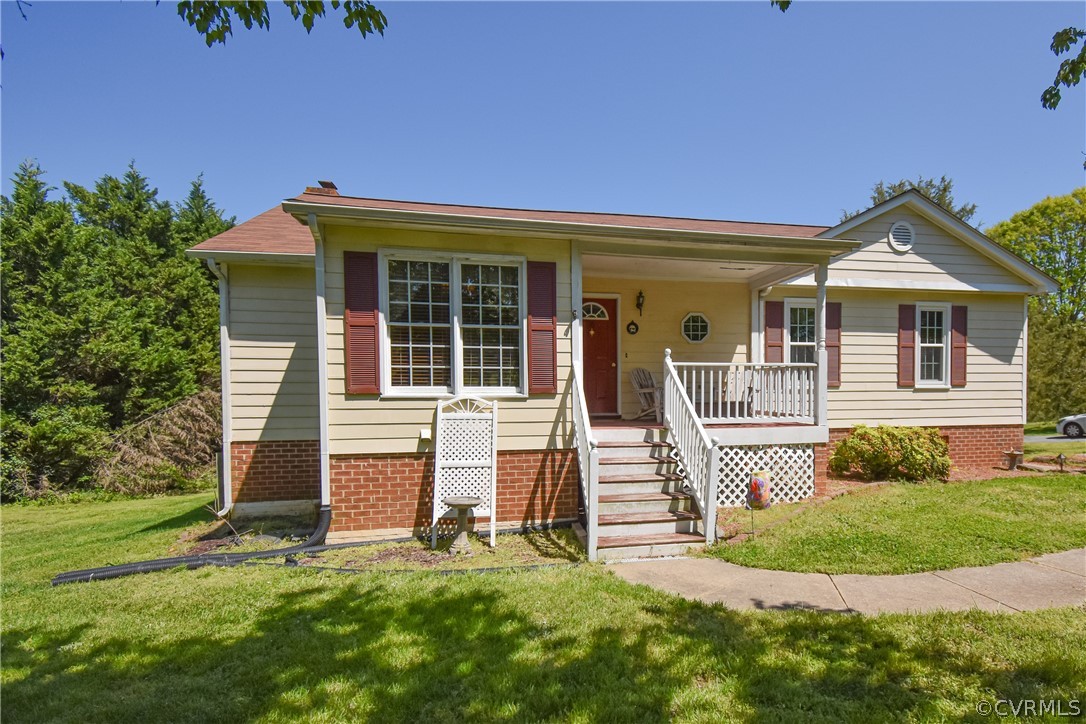 1720 Dorset Road Powhatan, VA 23139 - Photo 4 of 37 Gallery Image 4