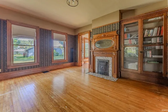 $449,900 | 932 North Washington Street, Marion, IN 46952