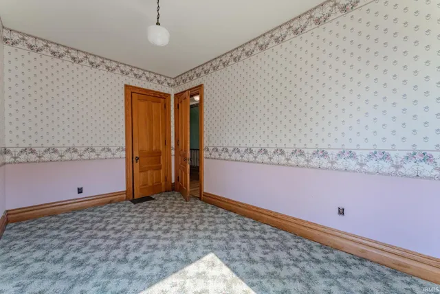 $449,900 | 932 North Washington Street, Marion, IN 46952