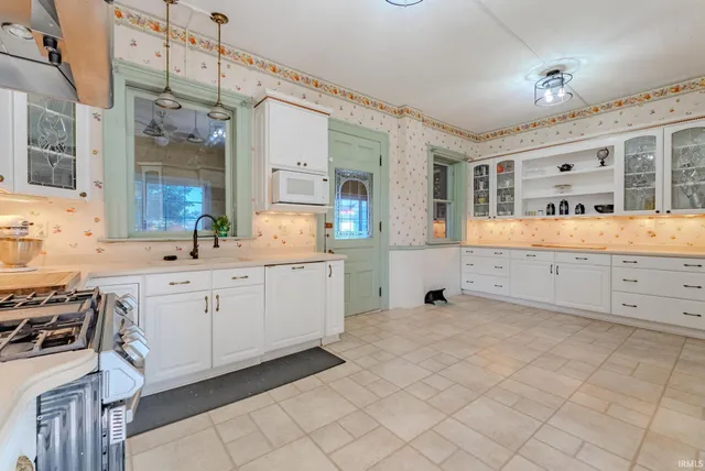 $449,900 | 932 North Washington Street, Marion, IN 46952