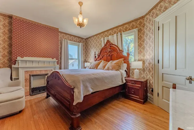 $449,900 | 932 North Washington Street, Marion, IN 46952