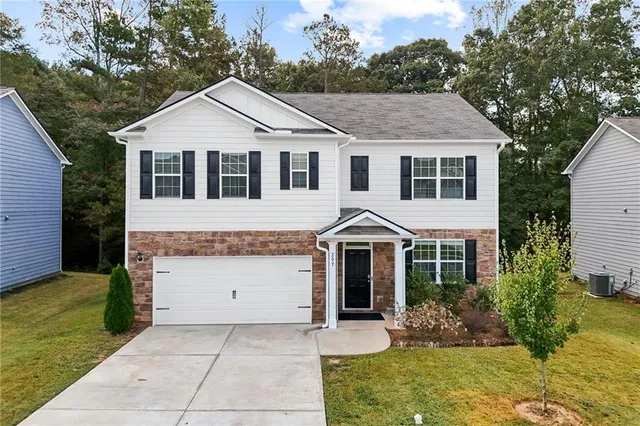 $360,000 | 297 Starbuck Parkway, Pendergrass, GA 30567