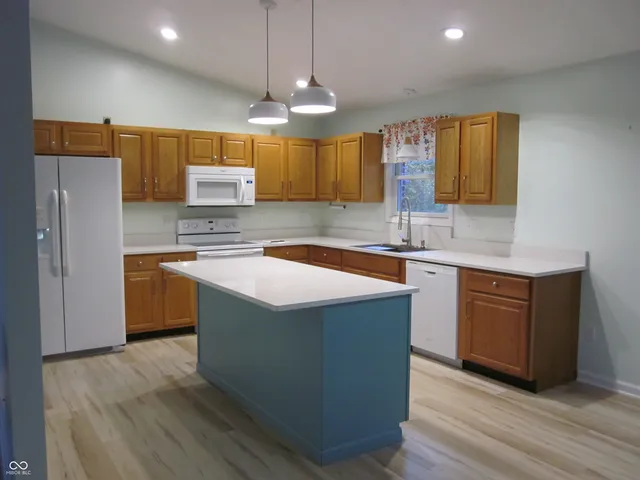 $525,000 | 6991 North Baltimore Road, Monrovia, IN 46157