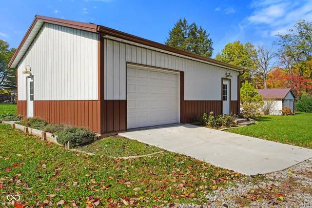 $525,000 | 6991 North Baltimore Road, Monrovia, IN 46157