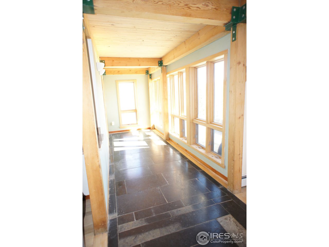 153 North Beaver Road Black Hawk, CO 80422 - Photo 9 of 25 a view of a hallway