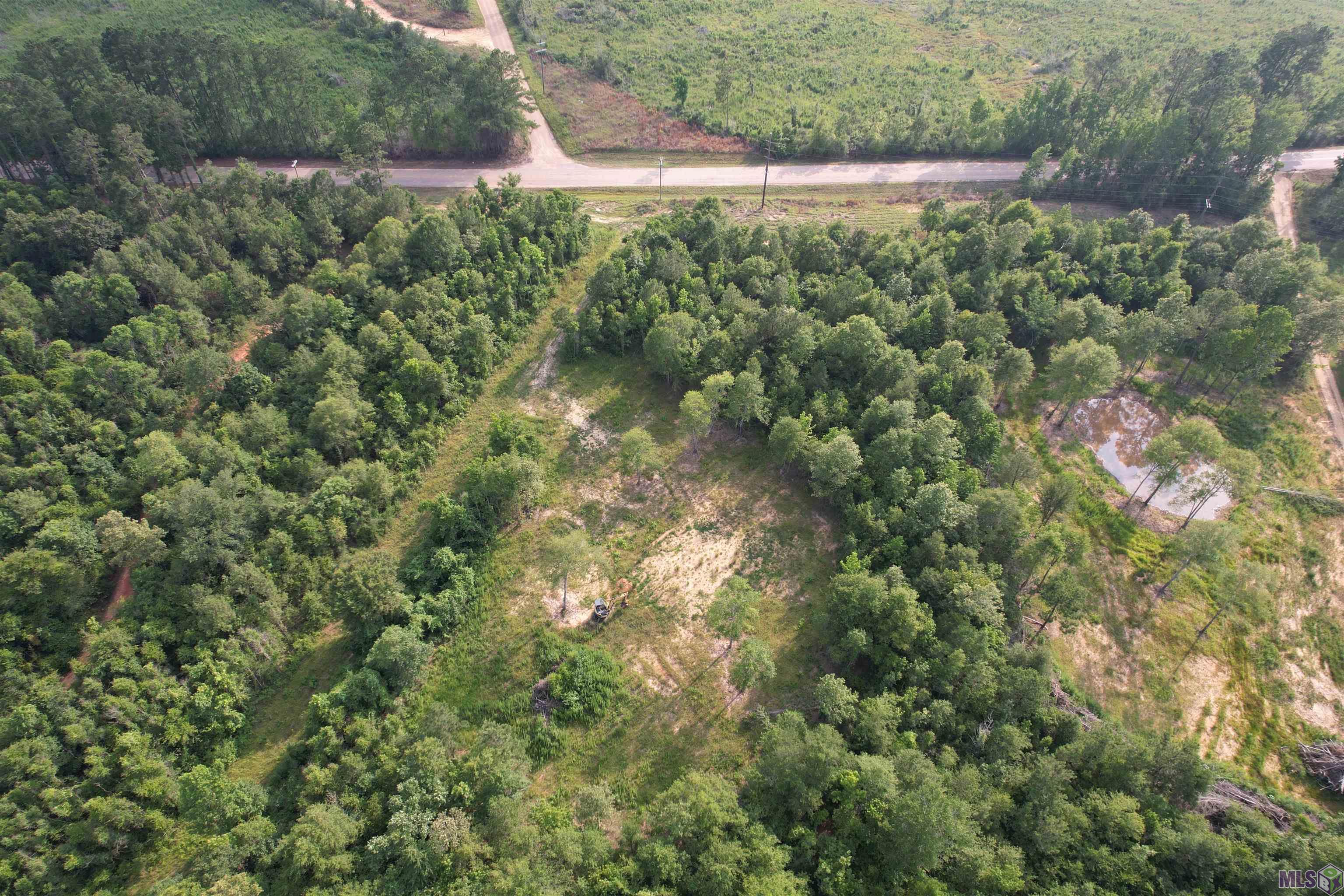 2909 La Highway Clinton, LA 70722 - Photo 3 of 10