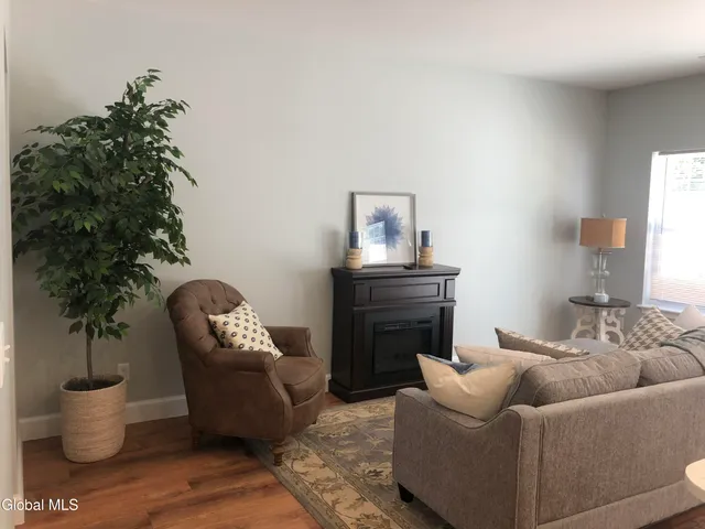 $2,250 | Ridge Manor, Unit 2010, Schenectady, NY 12309