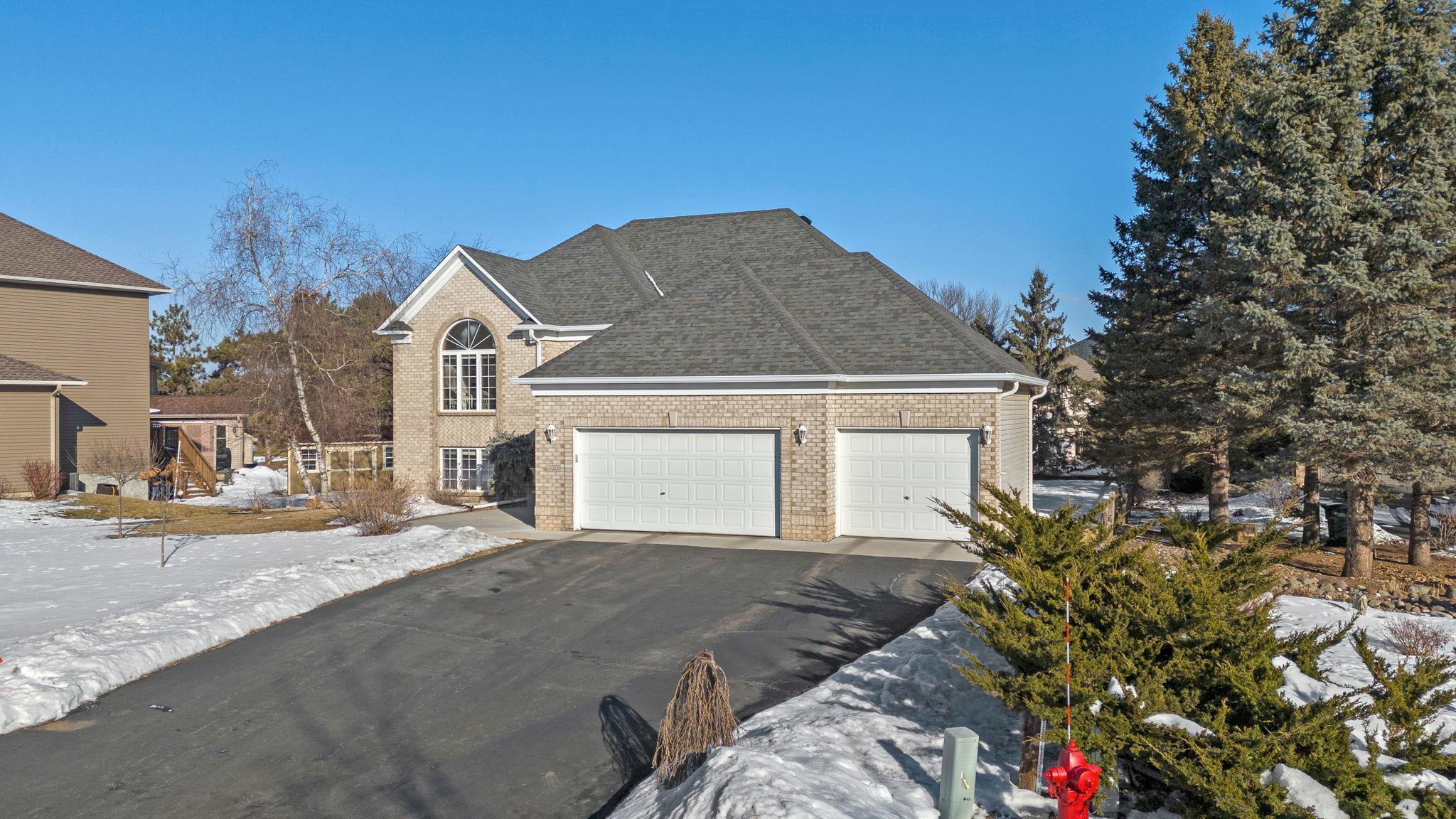 2001 Stonepine Avenue Hudson, WI 54016 - Photo 4 of 26