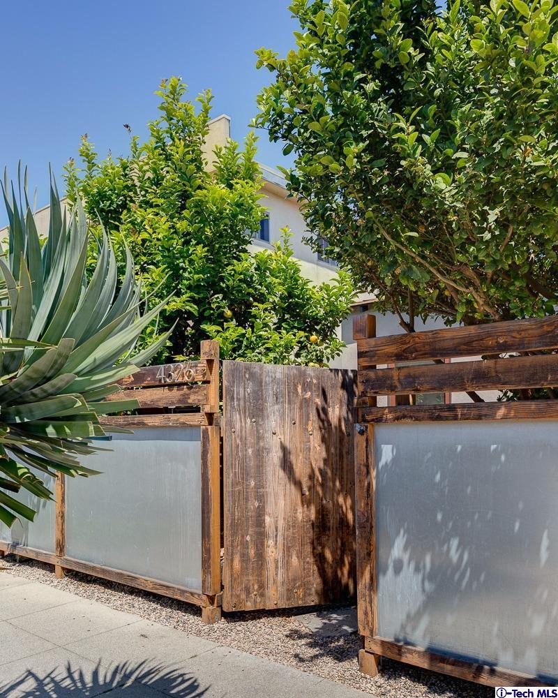 4326 Alla Road Marina del Rey, CA 90066 - Photo 3 of 30 Additional Photo