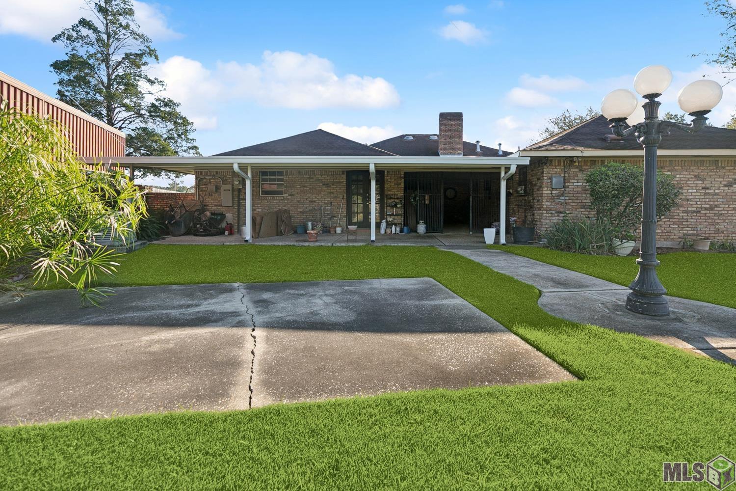 2147 Capri Drive Baton Rouge, LA 70815 - Photo 27 of 32