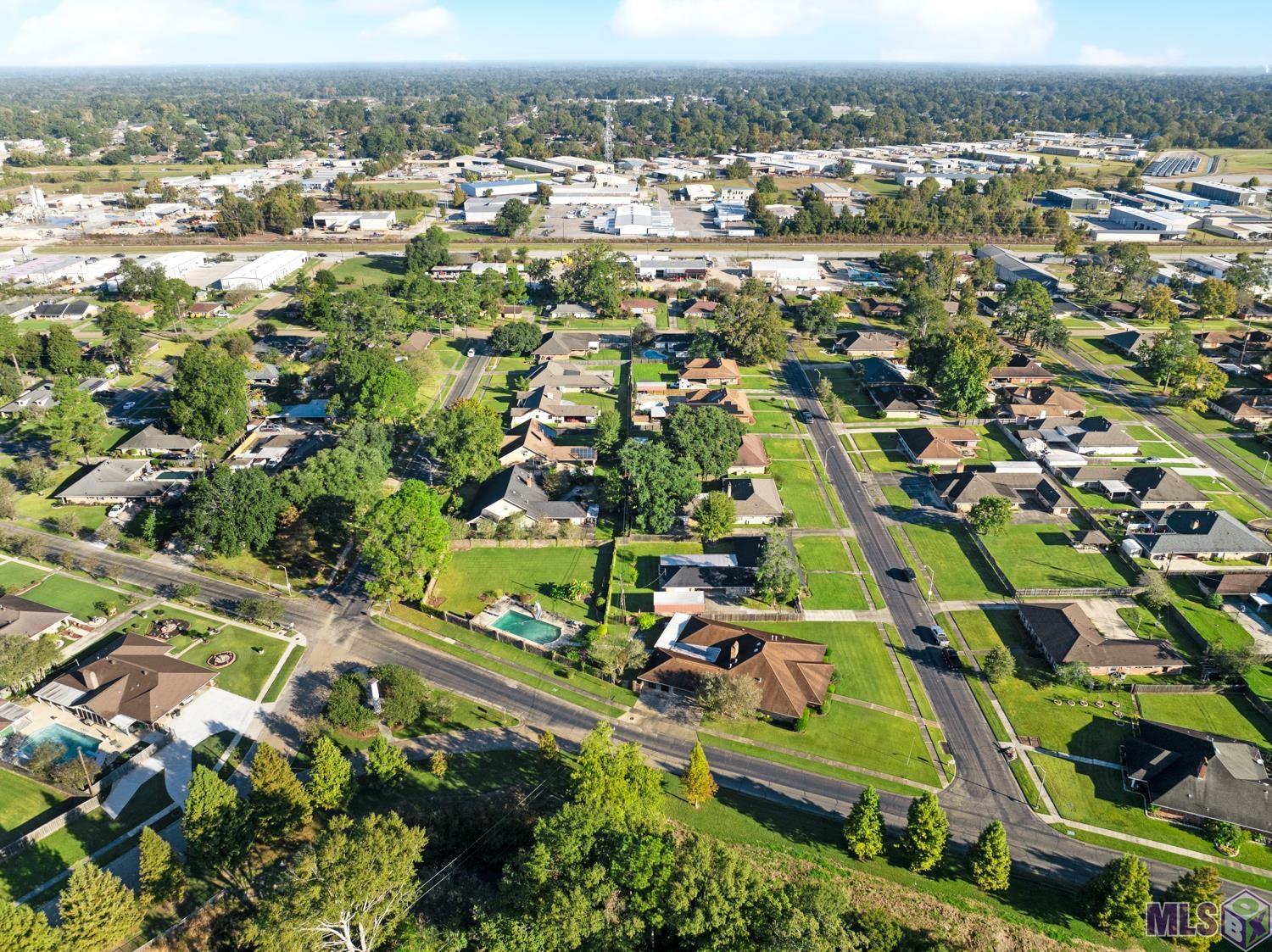 2147 Capri Drive Baton Rouge, LA 70815 - Photo 30 of 32