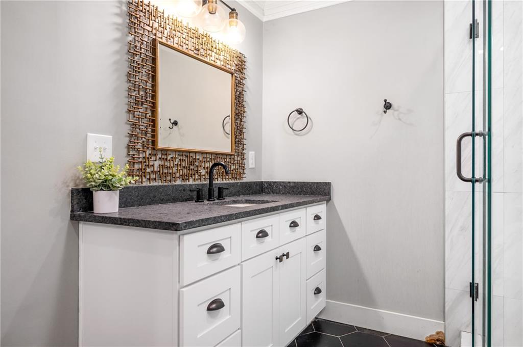 1375 Miller Reed Avenue Southeast Atlanta, GA 30315 - Photo 17 of 27