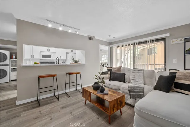 $324,900 | 10655 Lemon Avenue, Unit 3511, Rancho Cucamonga, CA 91737