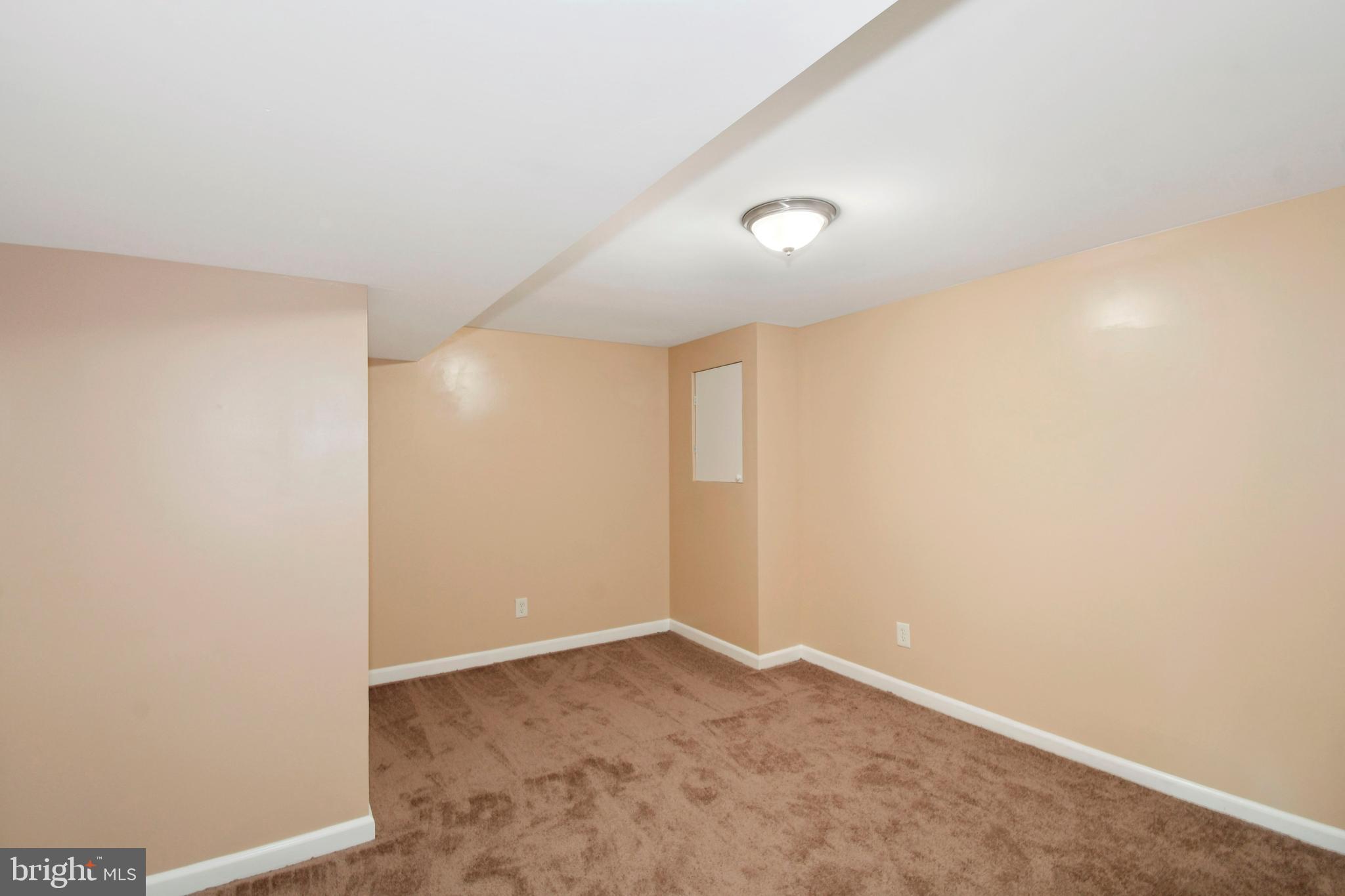 7404 Fordson Road Alexandria, VA 22306 - Photo 27 of 41 Gallery Image 27