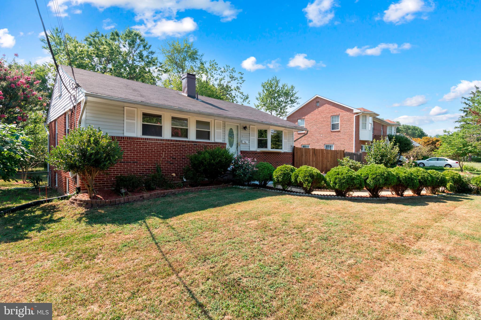 7404 Fordson Road Alexandria, VA 22306 - Photo 4 of 41 Gallery Image 4