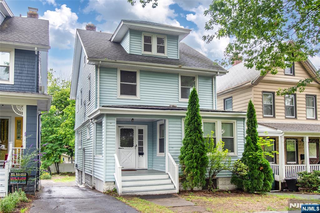 51 Riggs Place, Unit 2 South Orange, NJ 07079 - Photo 2 of 18