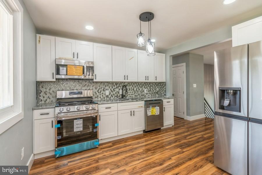 10 Parkview Road Stratford, NJ 08084 - Photo 8 of 25 Gallery Image 8