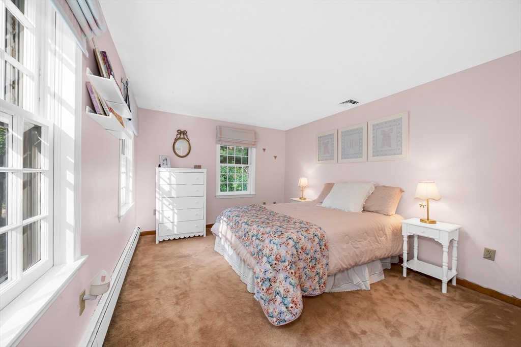 18 Acorn Path Groton, MA 01450 - Photo 21 of 31