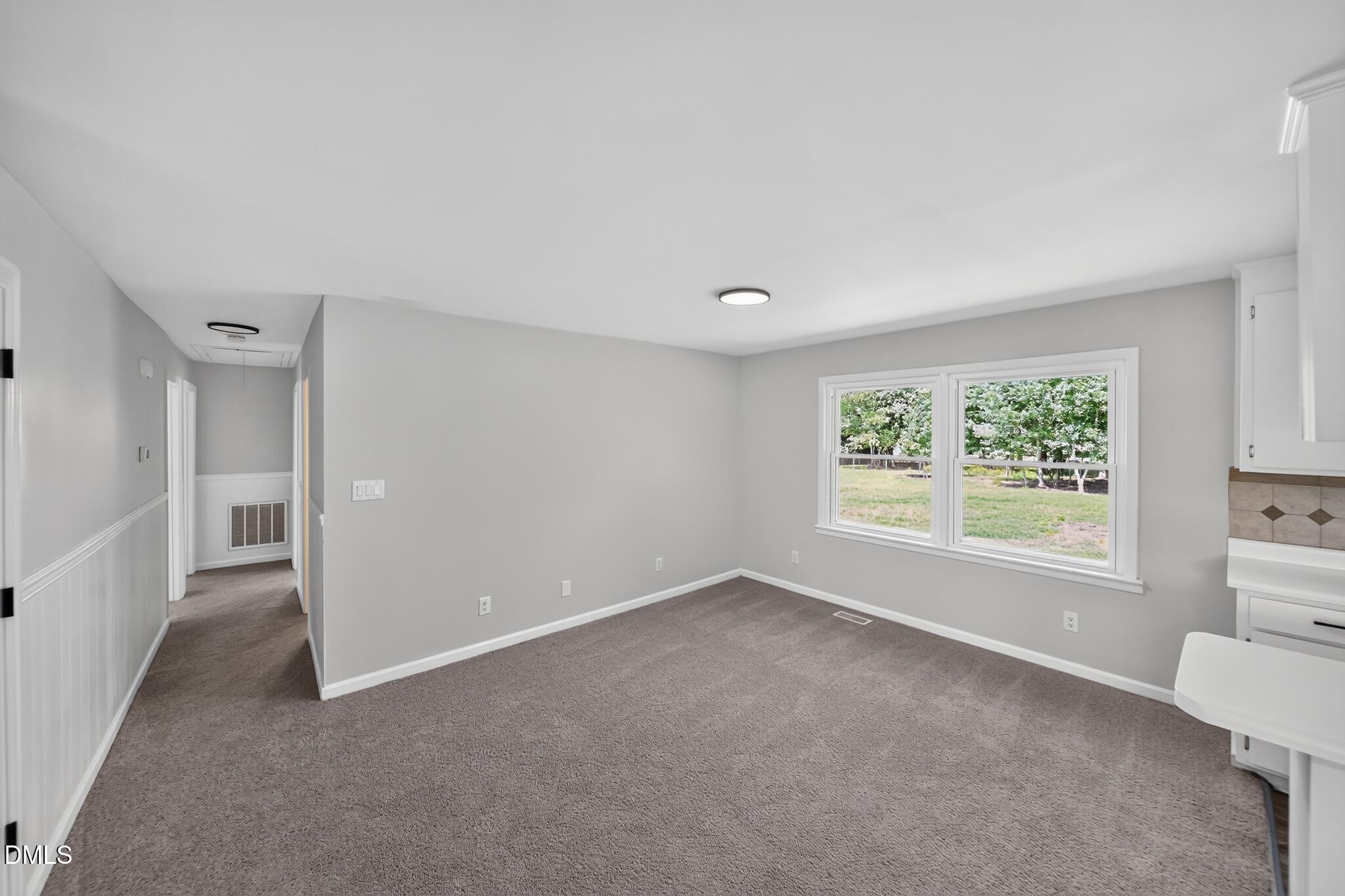 2043 Cooper Branch Road Clayton, NC 27520 - Photo 4 of 18 2043_Cooper_Branch_Rd-Living_room-0439