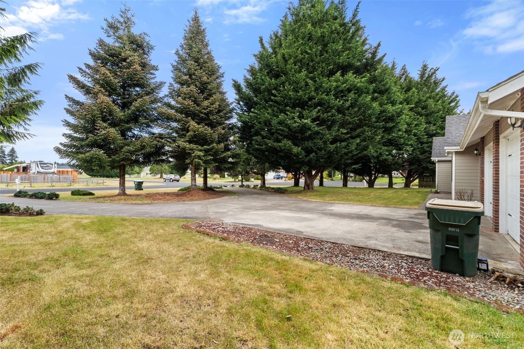 9519 185th Avenue Southwest Rochester, WA 98579 - Photo 30 of 40