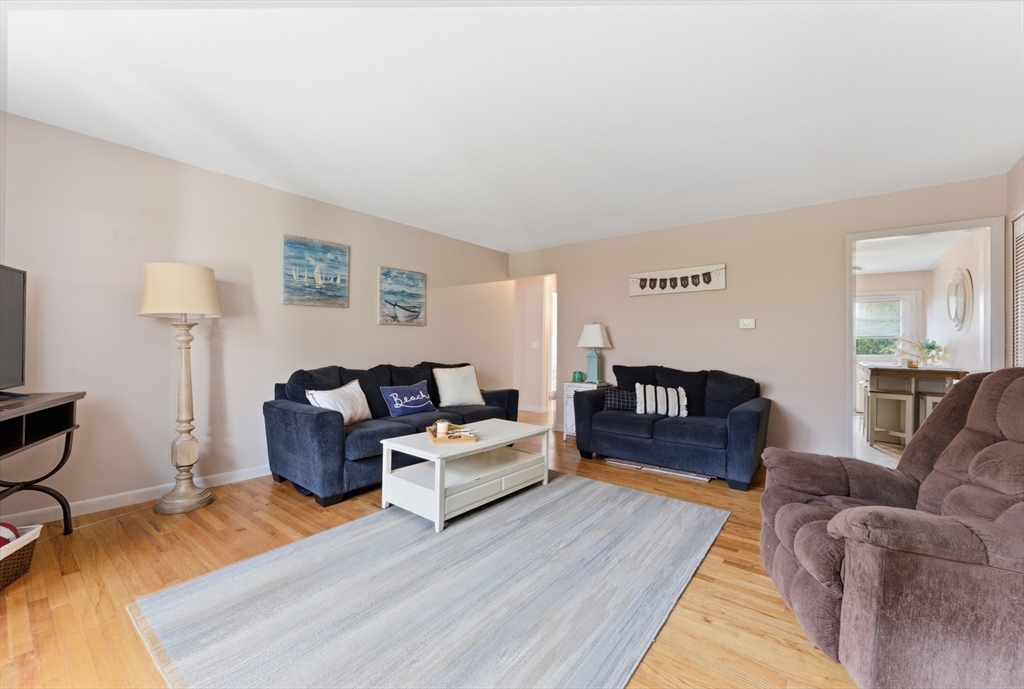 80 Colonial Circle, Unit B Chicopee, MA 01020 - Photo 11 of 33