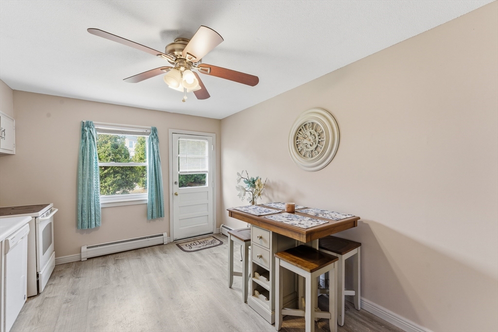 80 Colonial Circle, Unit B Chicopee, MA 01020 - Photo 17 of 33