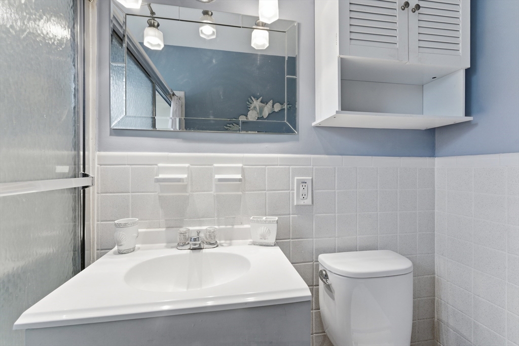 80 Colonial Circle, Unit B Chicopee, MA 01020 - Photo 25 of 33