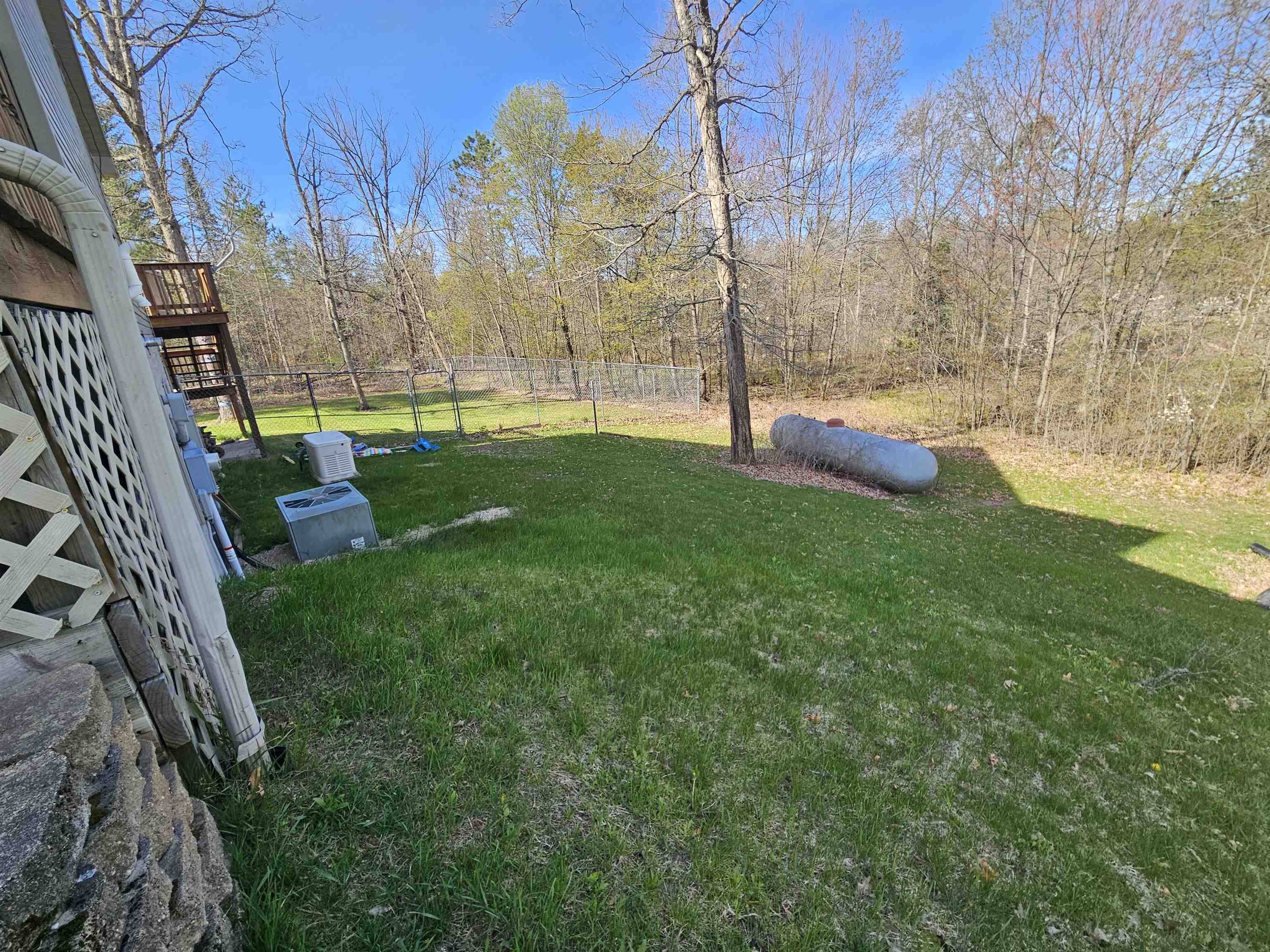 335 Pine Street Harrison, MI 48625 - Photo 12 of 70