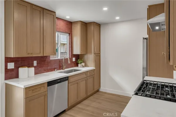 $799,000 | 735 South Arizona Avenue, Los Angeles, CA 90022