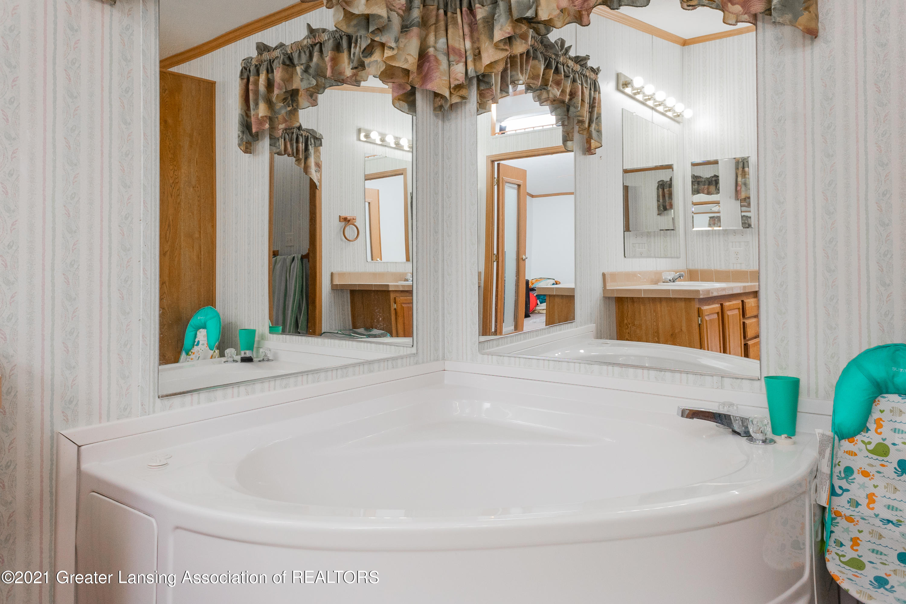 524 East Main Street Maple Rapids, MI 48853 - Photo 20 of 29 524 E Main St Maple Rapids MI-29