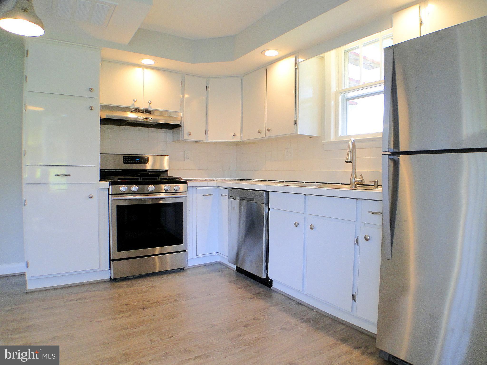 5008 Silver Spring Road Perry Hall, MD 21128 - Photo 4 of 28 Brand New Stainless Steel Appliances