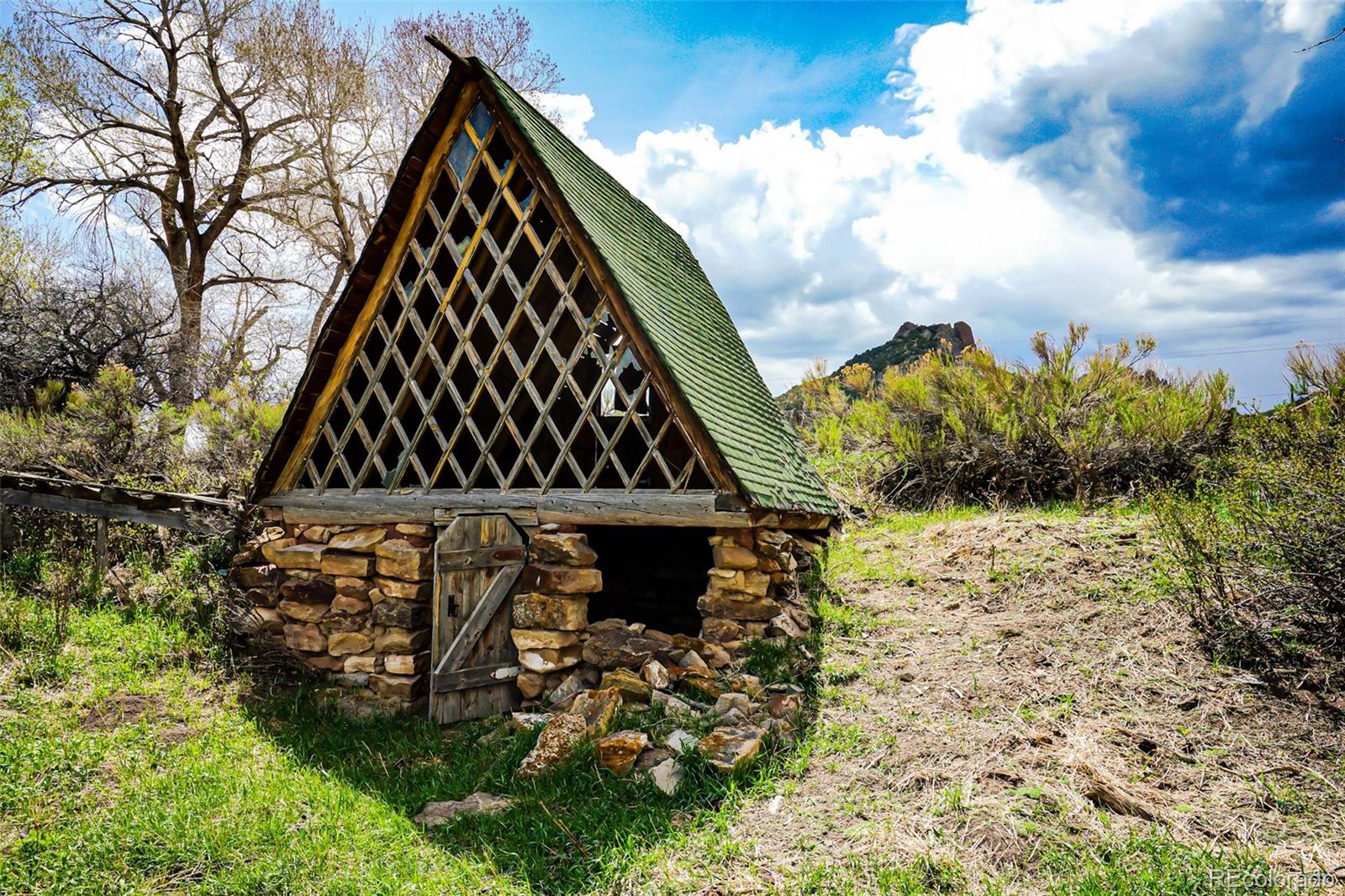 640 P County Road 571 Gardner, CO 81040 - Photo 16 of 47