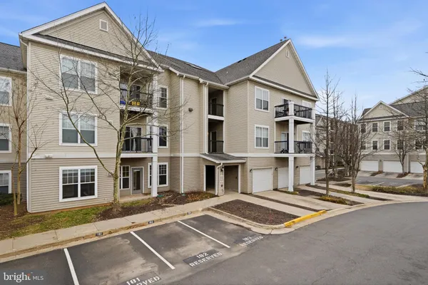 $2,300 | 13331 D Connor Drive, Centreville, VA 20120