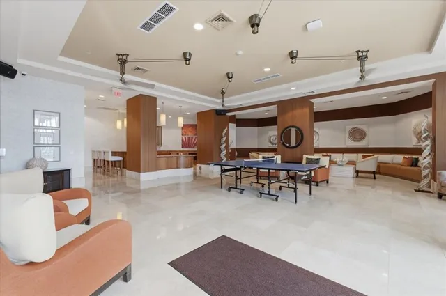 $3,650 | 1945 South Ocean Drive, Unit 509, Hallandale Beach, FL 33009