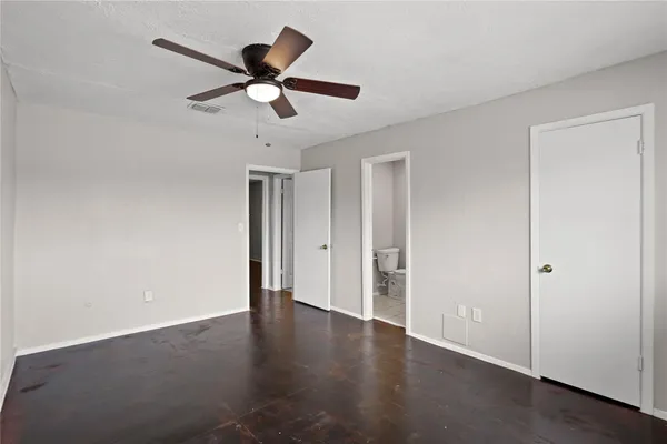$945 | 12873 High Star Drive, Houston, TX 77072